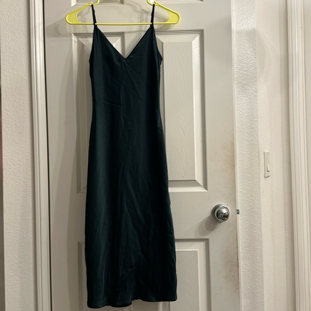 Aritzia wilfred only slip midi dress